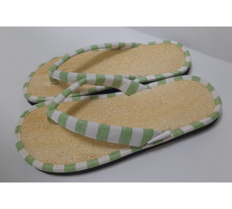 Dép mặt xơ mướp, quai kẹp bằng vải sọc trắng-xanh lá