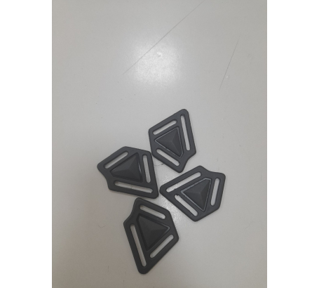 Khoen nhựa 3 chấu 036